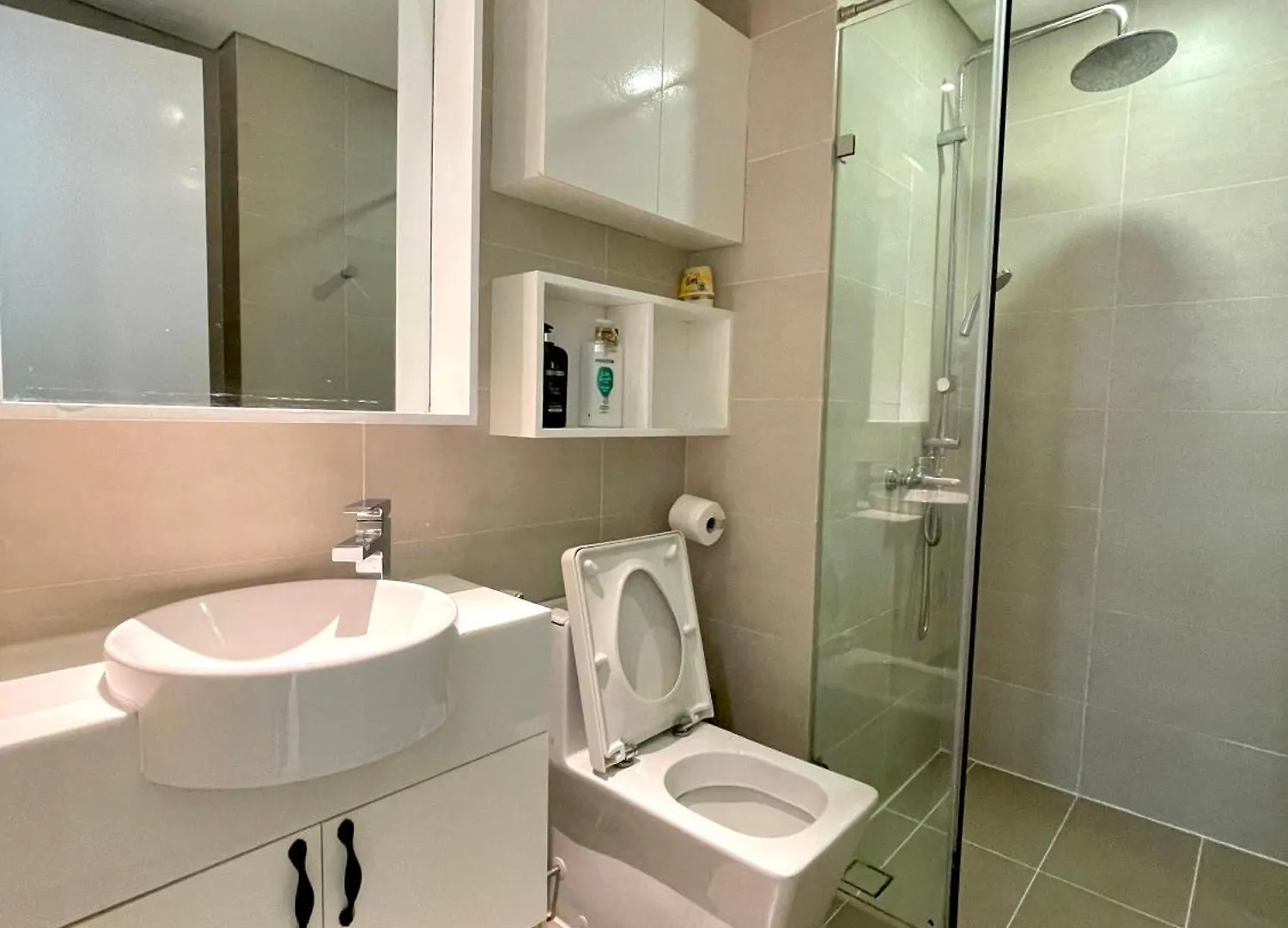 Pc House - Millennium Apartment Ho Chi Minh City 0*,