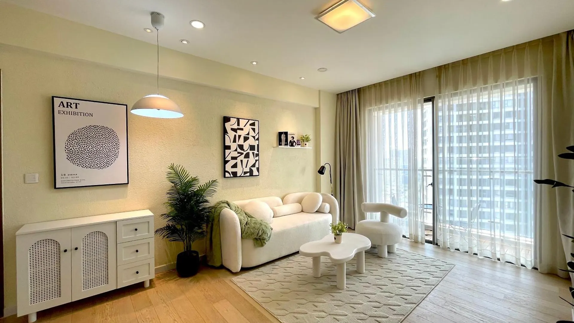 Pc House - Millennium Apartment Ho Chi Minh City 0*,