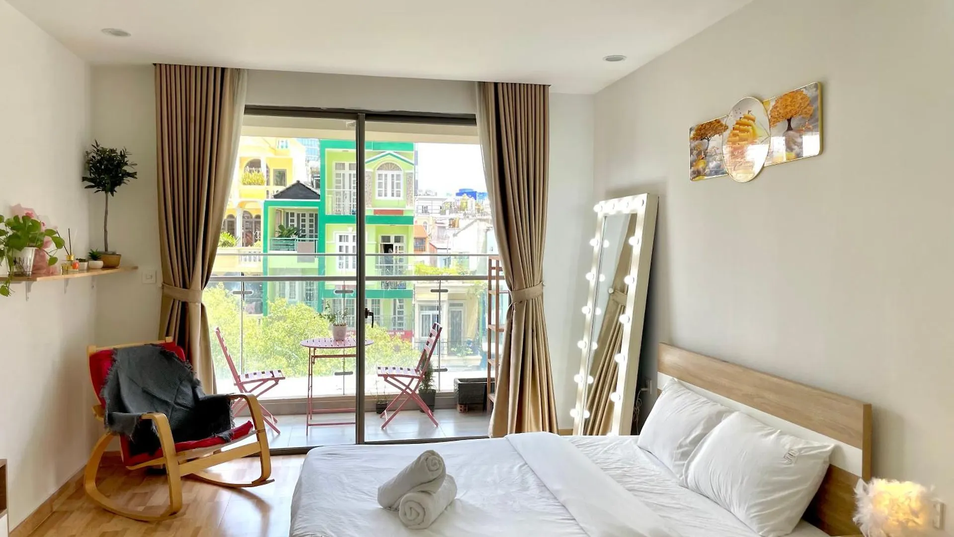 Pc House - Millennium Apartment Ho Chi Minh City 0*,