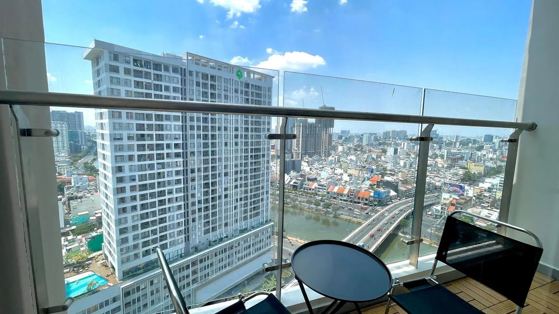 Pc House - Millennium Appartement Ho Chi Minh-stad